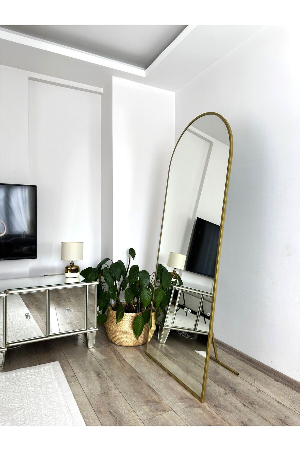 Gold Metal Çerçeveli 180x80 Cm Demonte Ayaklı Oval Boy Aynası
