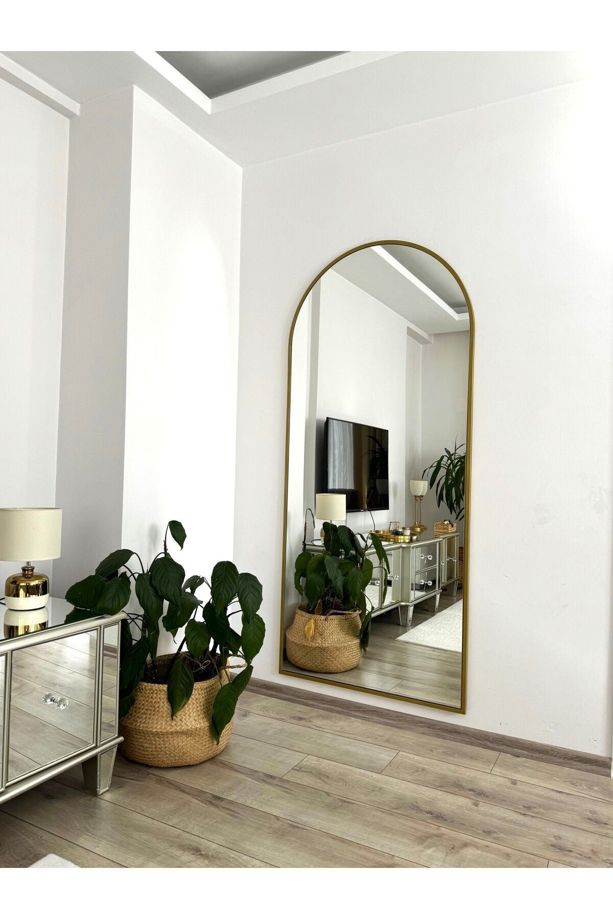 Gold Metal Çerçeveli 180x80 Cm Demonte Ayaklı Oval Boy Aynası
